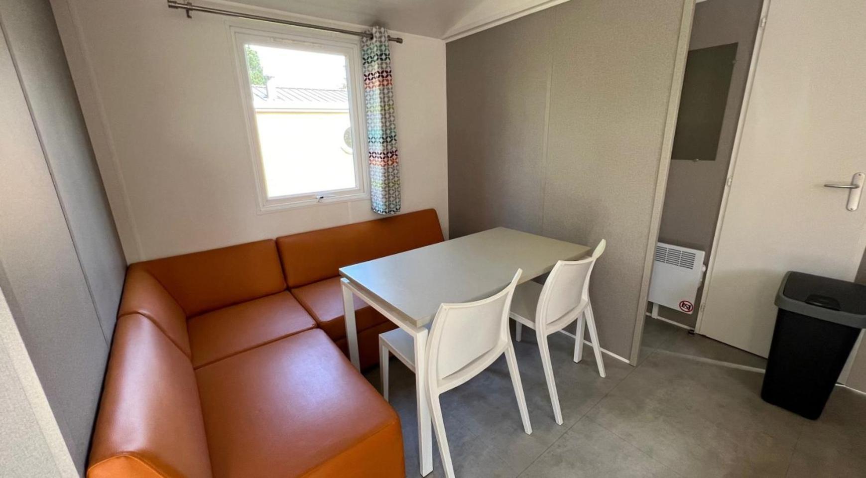 Camping Les Portes Du Perche Mamers 外观 照片