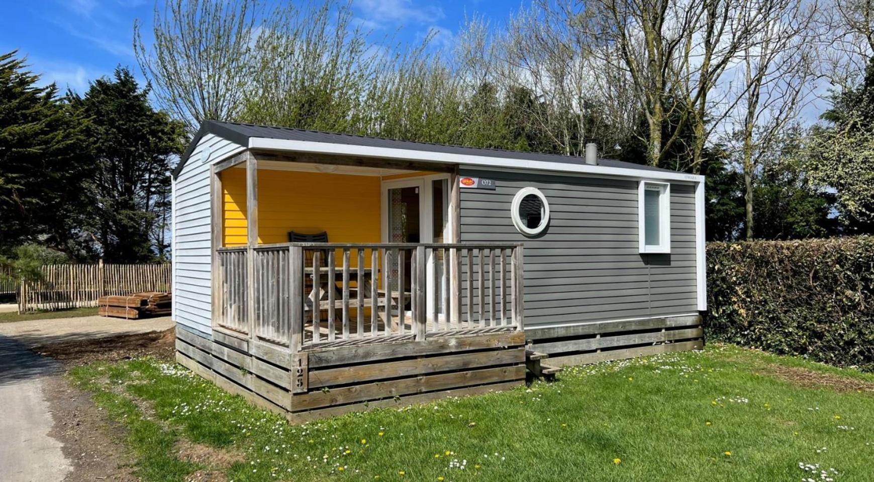 Camping Les Portes Du Perche Mamers 外观 照片