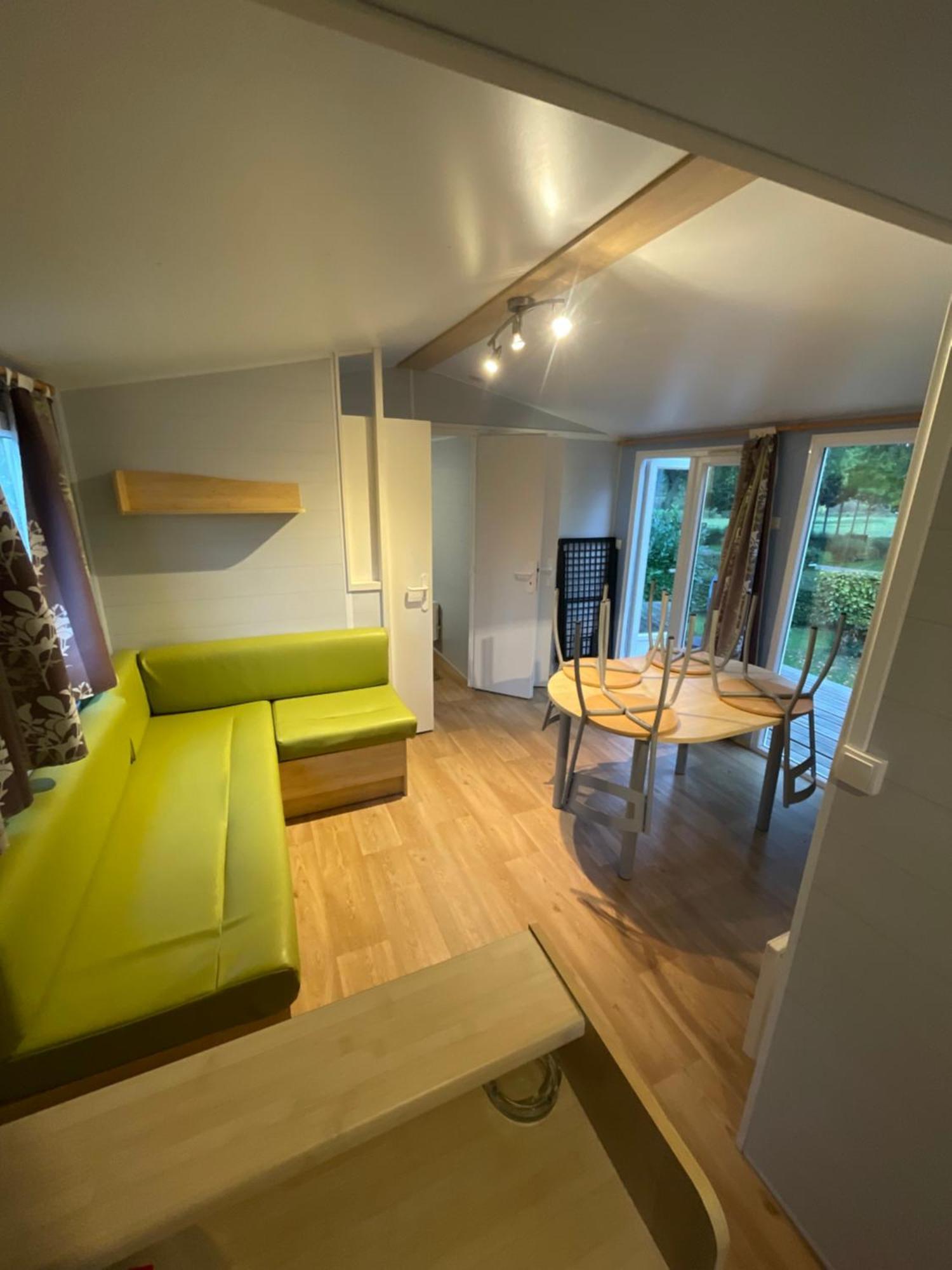 Camping Les Portes Du Perche Mamers 外观 照片